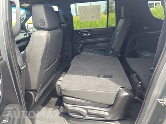 2024 Chevrolet Suburban LT 1LT - miniatura 13