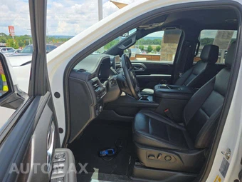 2024 Chevrolet Suburban LT 1LT - miniatura 3