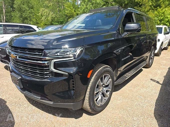 2024 Chevrolet Suburban LT 1LT