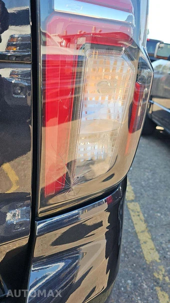 2024 Chevrolet Suburban LT 1LT - miniatura 20