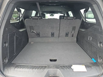 2024 Chevrolet Suburban LT 1LT - miniatura 17
