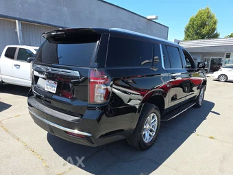 2024 Chevrolet Suburban LT 1LT - miniatura 4
