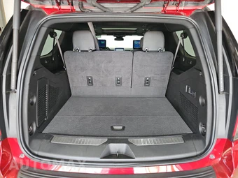 2024 Chevrolet Suburban RST 1SP - miniatura 17