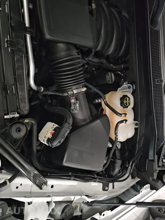 2024 Chevrolet Suburban RST 1SP - miniatura 24