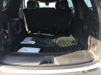 2024 Chevrolet Tahoe Commercial 1FL - miniatura 17