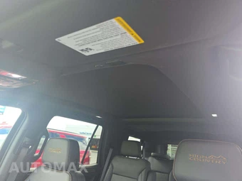 2024 Chevrolet Tahoe High Country 3LZ - miniatura 11