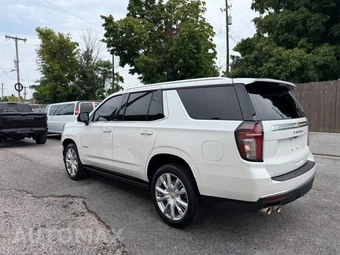 2024 Chevrolet Tahoe High Country 3LZ - miniatura 7
