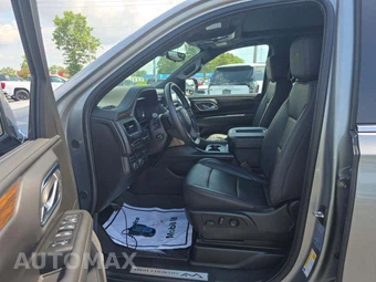 2024 Chevrolet Tahoe High Country 3LZ - miniatura 3