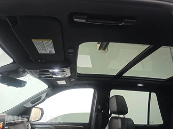 2024 Chevrolet Tahoe High Country 3LZ - miniatura 18