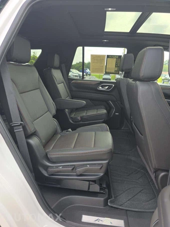 2024 Chevrolet Tahoe High Country 3LZ - miniatura 17