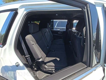 2024 Chevrolet Tahoe LS 1LS - miniatura 17