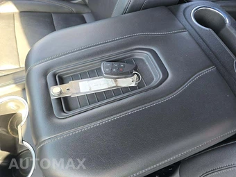 2024 Chevrolet Tahoe LT 1LT - miniatura 8
