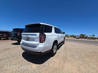 2024 Chevrolet Tahoe LT 1LT - miniatura 3