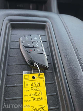 2024 Chevrolet Tahoe LT 1LT - miniatura 8