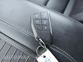 2024 Chevrolet Tahoe LT 1LT - miniatura 8