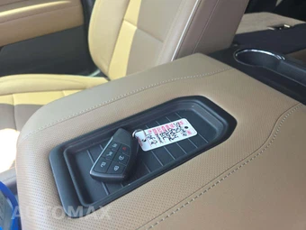 2024 Chevrolet Tahoe Premier 1LZ - miniatura 5