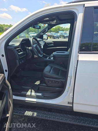 2024 Chevrolet Tahoe Z71 2Z7 - miniatura 3