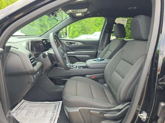 2024 Chevrolet Traverse LS 2LS - miniatura 3