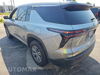 2024 Chevrolet Traverse LS 2LS - miniatura 2