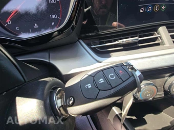 2024 Chevrolet Trax 1RS – miniatura 8