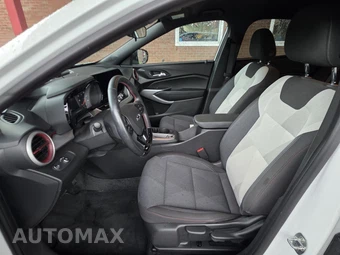 2024 Chevrolet Trax 1RS – miniatura 9