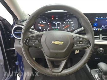 2024 Chevrolet Trax LS - miniatura 10