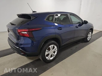 2024 Chevrolet Trax LS - miniatura 4