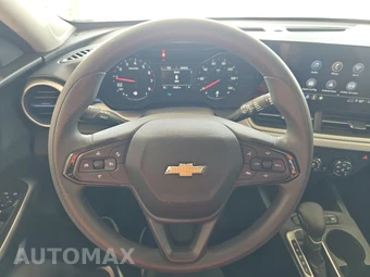 2024 Chevrolet Trax LS - miniatura 10