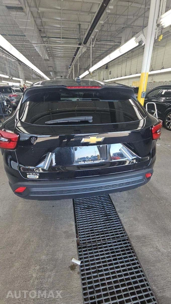2024 Chevrolet Trax LS - miniatura 21