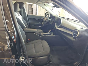 2024 Chevrolet Trax LS - miniatura 8
