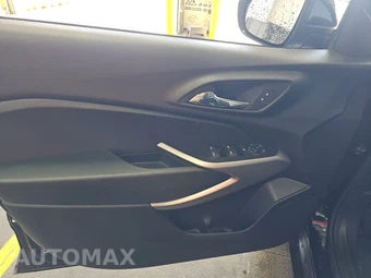 2024 Chevrolet Trax LS - miniatura 9