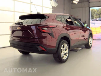 2024 Chevrolet Trax LS - miniatura 4