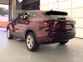 2024 Chevrolet Trax LS - miniatura 6