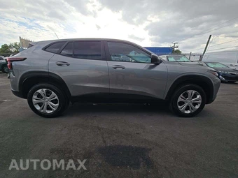 2024 Chevrolet Trax LS – miniatura 4