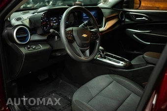 2024 Chevrolet Trax LS - miniatura 8