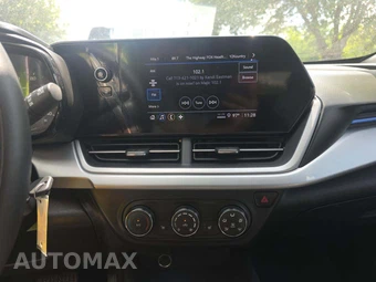 2024 Chevrolet Trax LS – miniatura 10