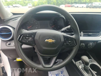 2024 Chevrolet Trax LS – miniatura 10