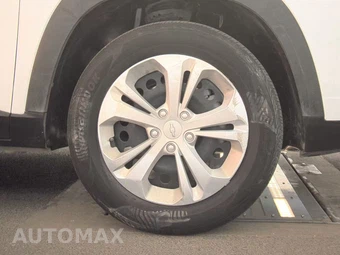 2024 Chevrolet Trax LS - miniatura 10