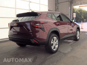 2024 Chevrolet Trax LS – miniatura 5