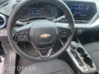 2024 Chevrolet Trax LS - miniatura 10