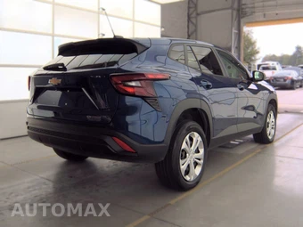 2024 Chevrolet Trax LS - miniatura 4