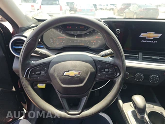 2024 Chevrolet Trax LS – miniatura 10
