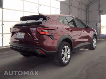 2024 Chevrolet Trax LS – miniatura 4