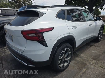 2024 Chevrolet Trax LT – miniatura 4