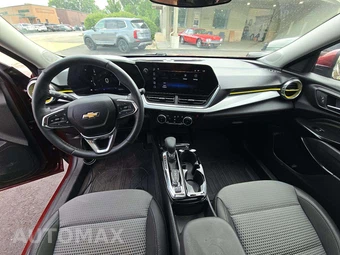 2024 Chevrolet Trax LT - miniatura 10