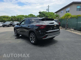 2024 Chevrolet Trax LT - miniatura 2