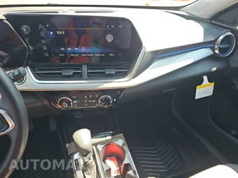 2024 Chevrolet Trax LT – miniatura 11