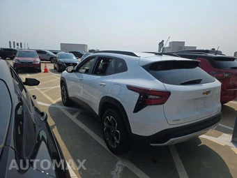 2024 Chevrolet Trax LT - miniatura 2