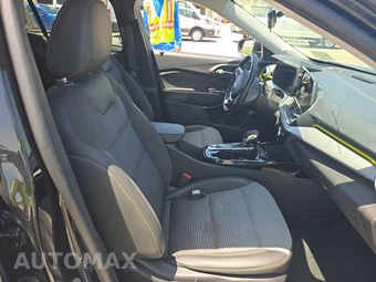 2024 Chevrolet Trax LT – miniatura 8