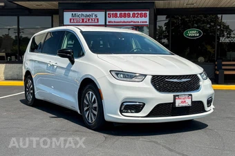2024 Chrysler Pacifica Hybrid Select 121.6" WB - car from the USA, Manheim Buy-Now listing at AUTOMAX